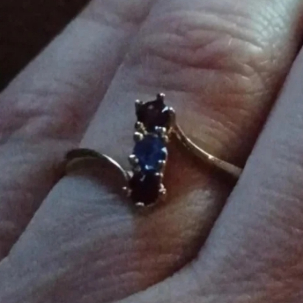 Gold-plated Mother's ring. yellow